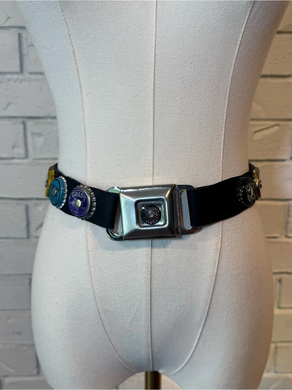 Vintage Y2K LittlEarth Black Seatbelt Belt with Soda Pop Caps Womens 28” S